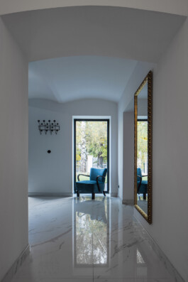 Karnet, architekti