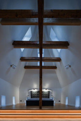 Karnet, architekti