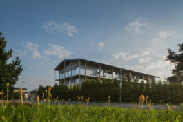 Karnet, architekti